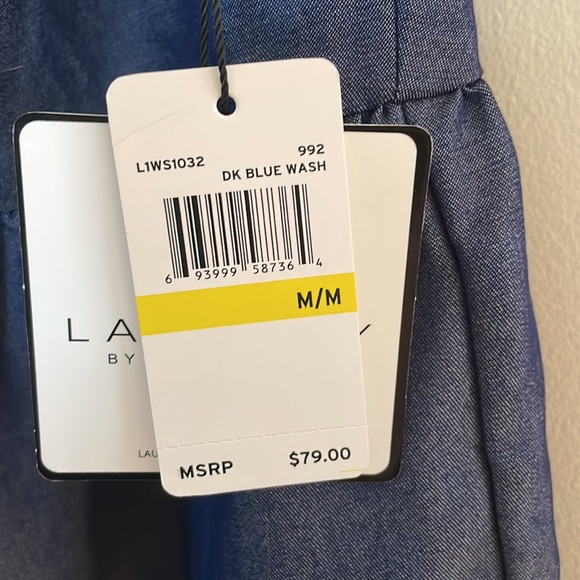 Adorable, ruffle caps leave top Laundry by Shelli Siegel Los Angeles size medium - Picture 3 of 5